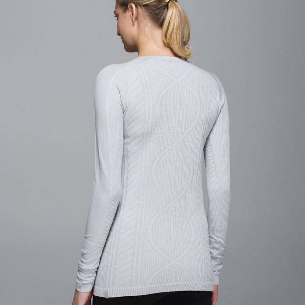 Lululemon Rest Less Pullover  Heathered Silver Spoon‎ - Picture 8 of 11